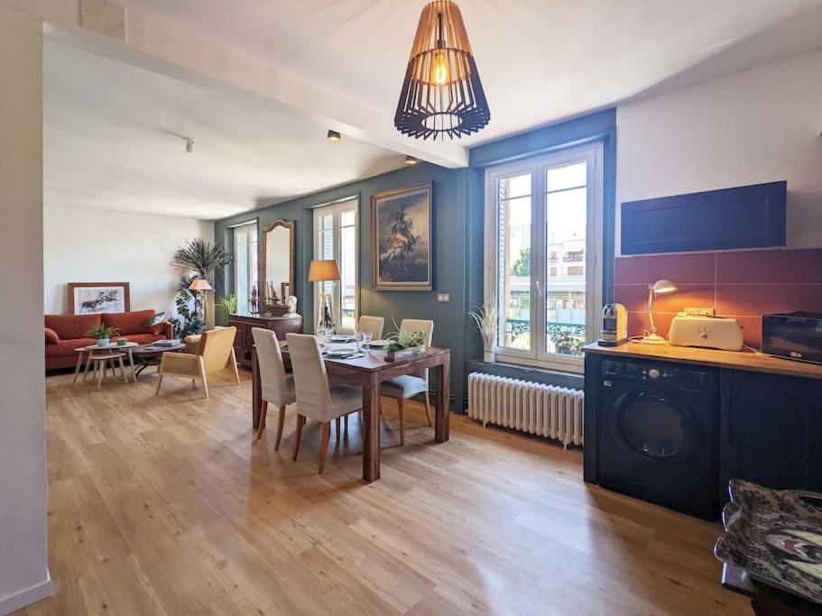 Appartement L'Ideal Hyper Centre-Ville Charleville-Mézières エクステリア 写真